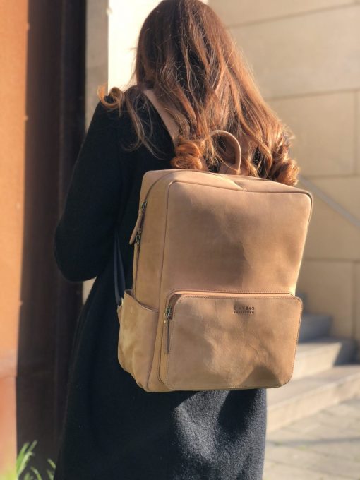 O my Bag - Rucksack "John Midi" camel – Bild 5