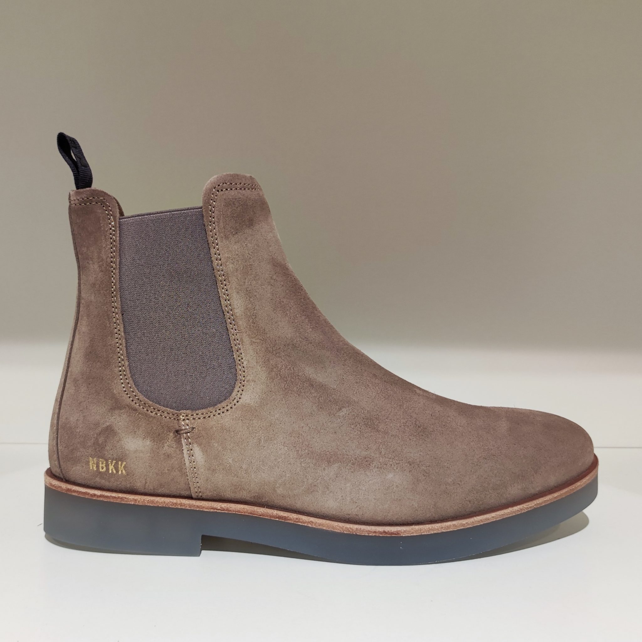 nubikk logan taupe