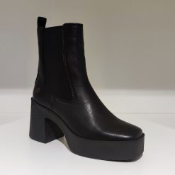 Apple of Eden Stiefelette Wei black