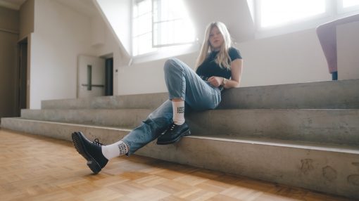 Statement Socken LIBERTÉ ÉGALITÉ FCKAFDÉ – Bild 5