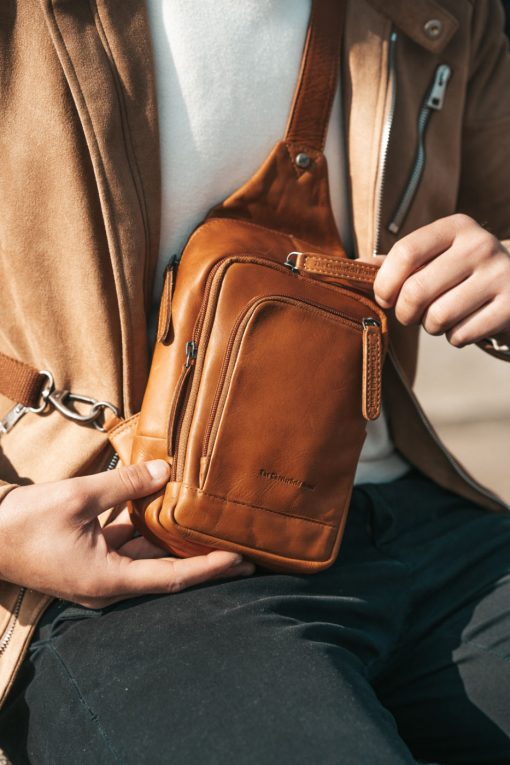 Crossbody Tasche Riga Cognac – Bild 6