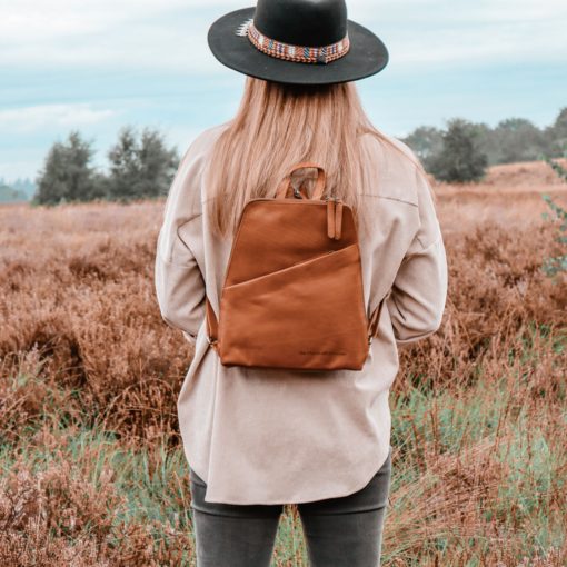 Chesterfield Lederrucksack Claire Cognac – Bild 2