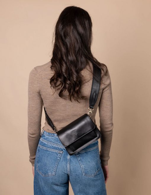 Umhängetasche Harper Mini schwarz – Bild 10