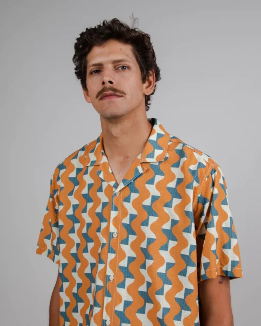 Brava Fabrics Big Tiles Aloha Shirt Ockre – Bild 2